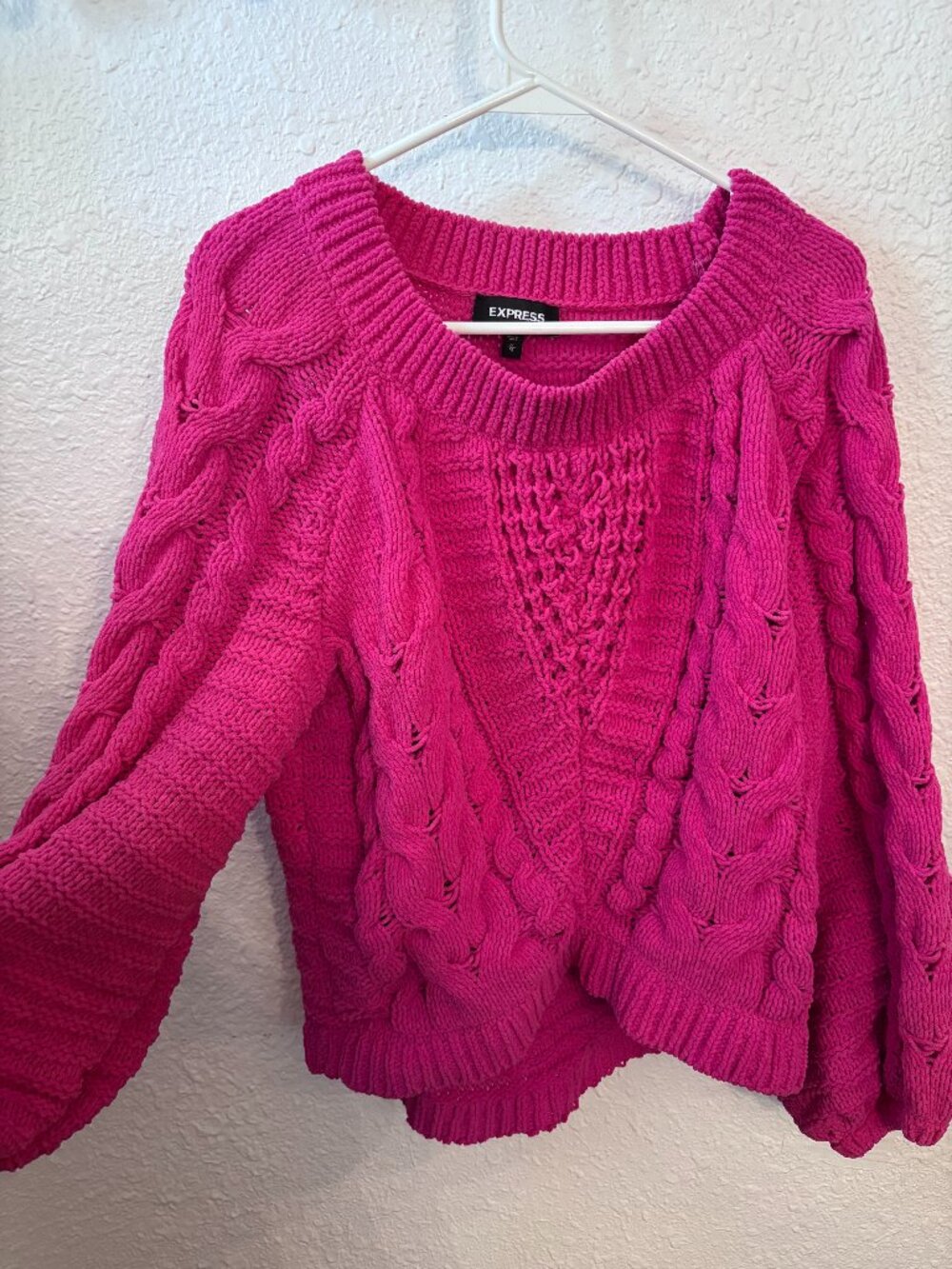 Express Women's Hot Pink Chenille Sweater M Statement Boho Cozy
